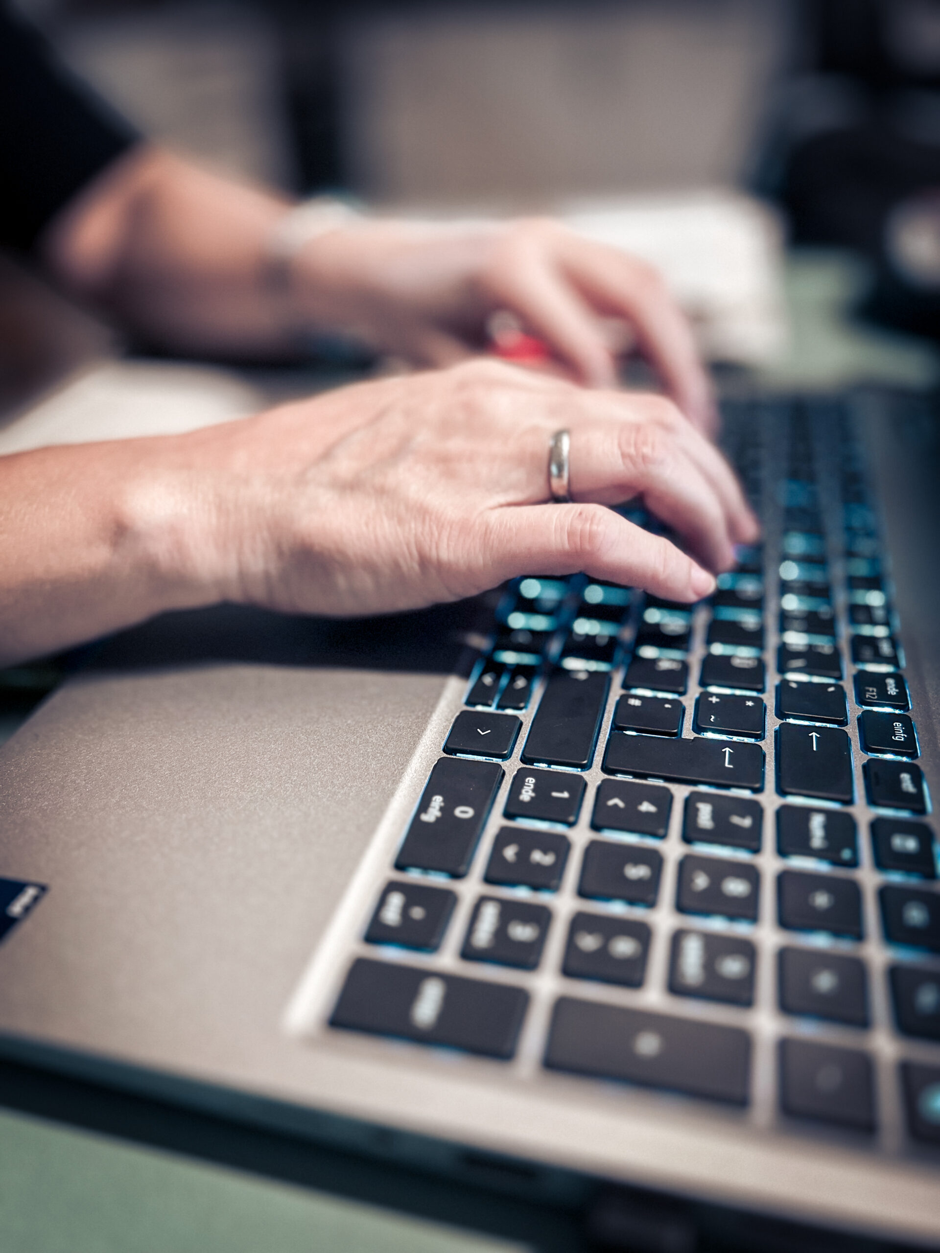 IMG_5961-scaled Multitasking – Der Mythos der Effizienz und die Kraft der Achtsamkeit